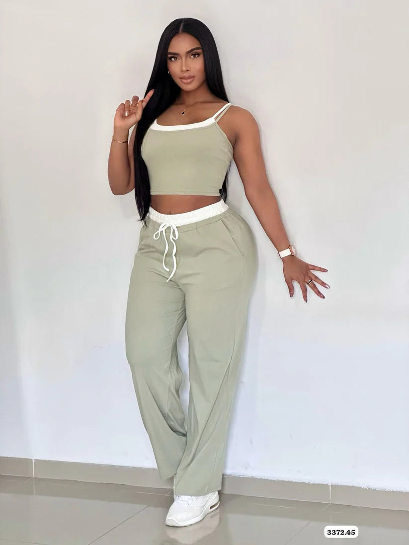 Lola™ | CONJUNTO RIB BLUSA TIRAS CON BLANCO