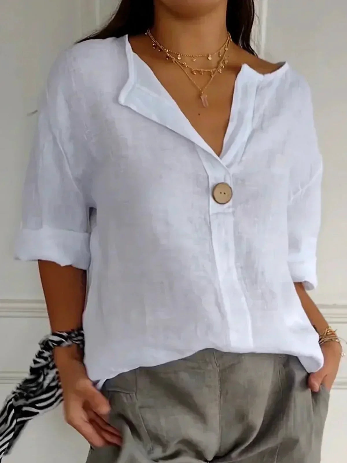 Franchesca™ | Blusa Informal Cuello V